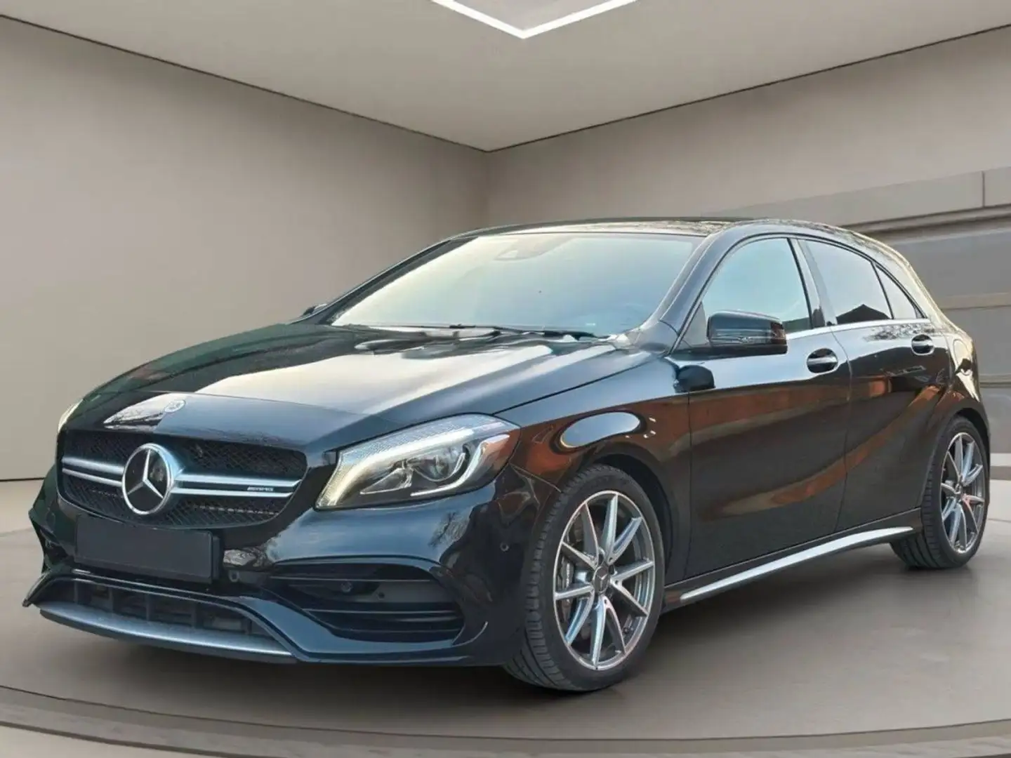 Mercedes-Benz A 45 AMG III (W176) 45 AMG 4Matic SPEEDSHIFT-DCT Noir - 1