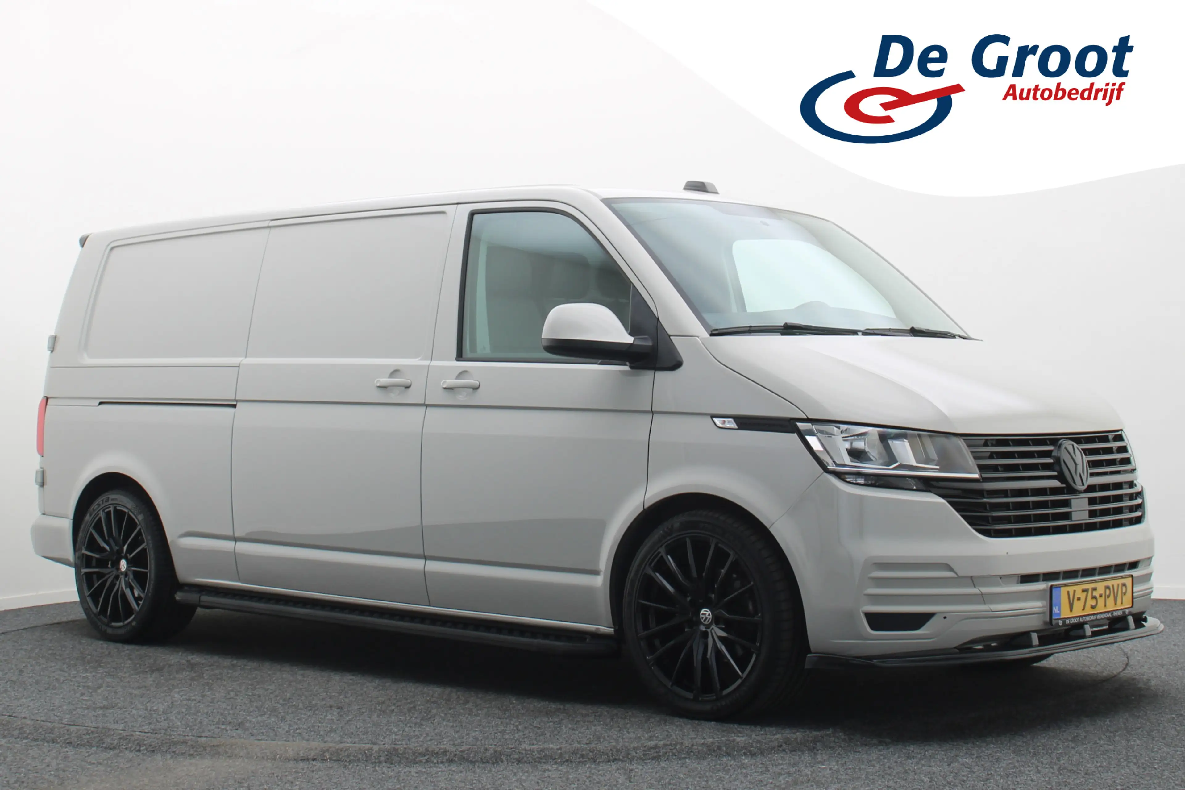 Volkswagen T6.1 Transporter 2.0 TDI DSG L2H1
