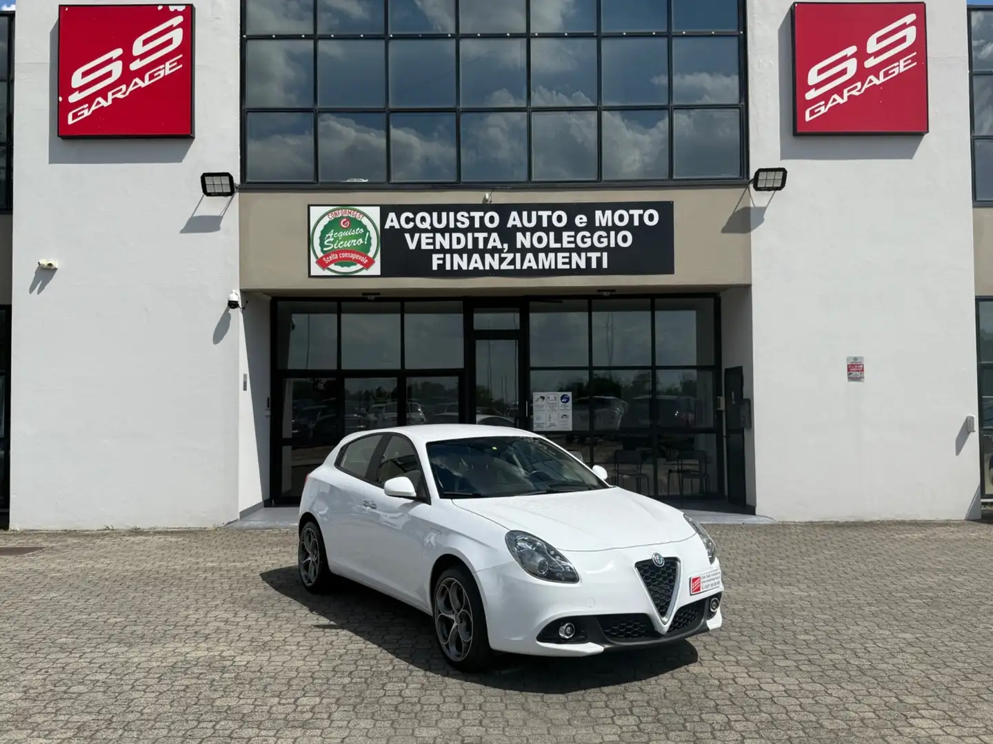 Alfa Romeo Giulietta Giulietta 1.4 Turbo 120 CV Super Bianco - 1