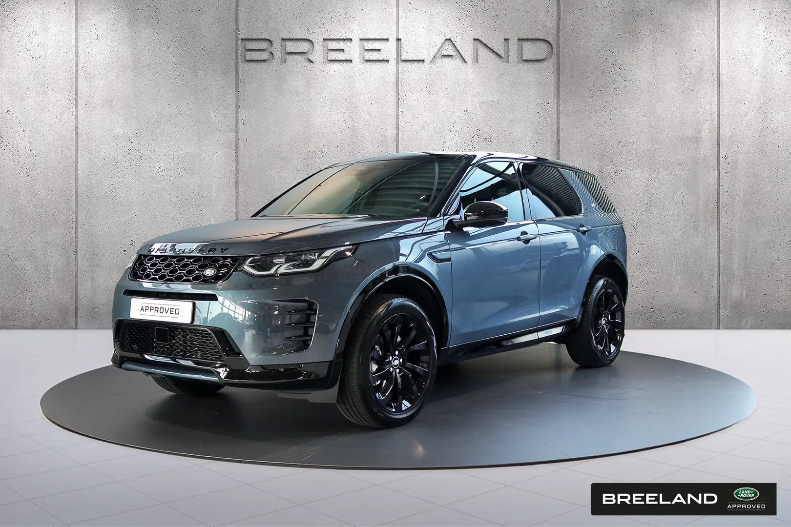 Land Rover Discovery Sport P300e Dynamic SE | Panoramadak | 20" Blauw - 1