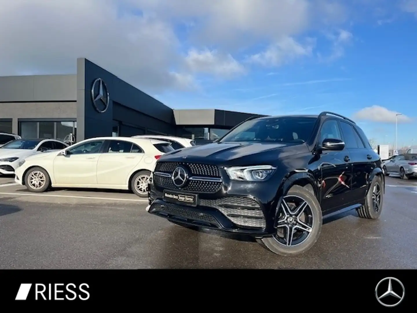 Mercedes-Benz GLE 350 d 4MATIC AMG-NIGHT-PANO-AHK-AUGM-MULTI- Schwarz - 1