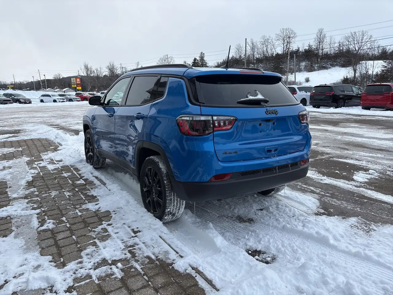 Jeep Compass снимка Jeep Compass