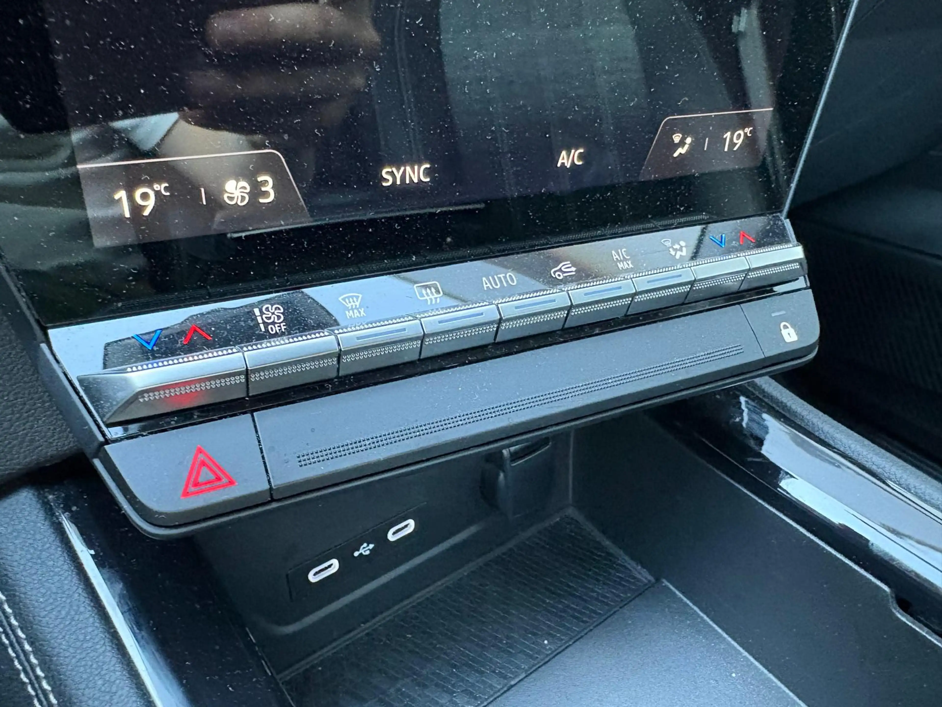 Renault Austral 1.2 E-Tech Full Hybrid 200PK Techno Navigatie/Park — photo 22