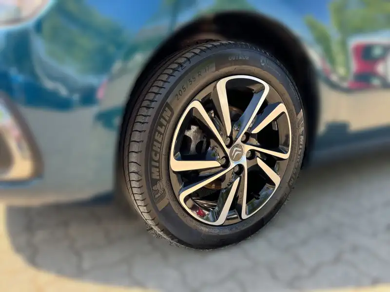 Annonce voiture d'occasion Citroen Grand C4 Picasso - CARADIZE