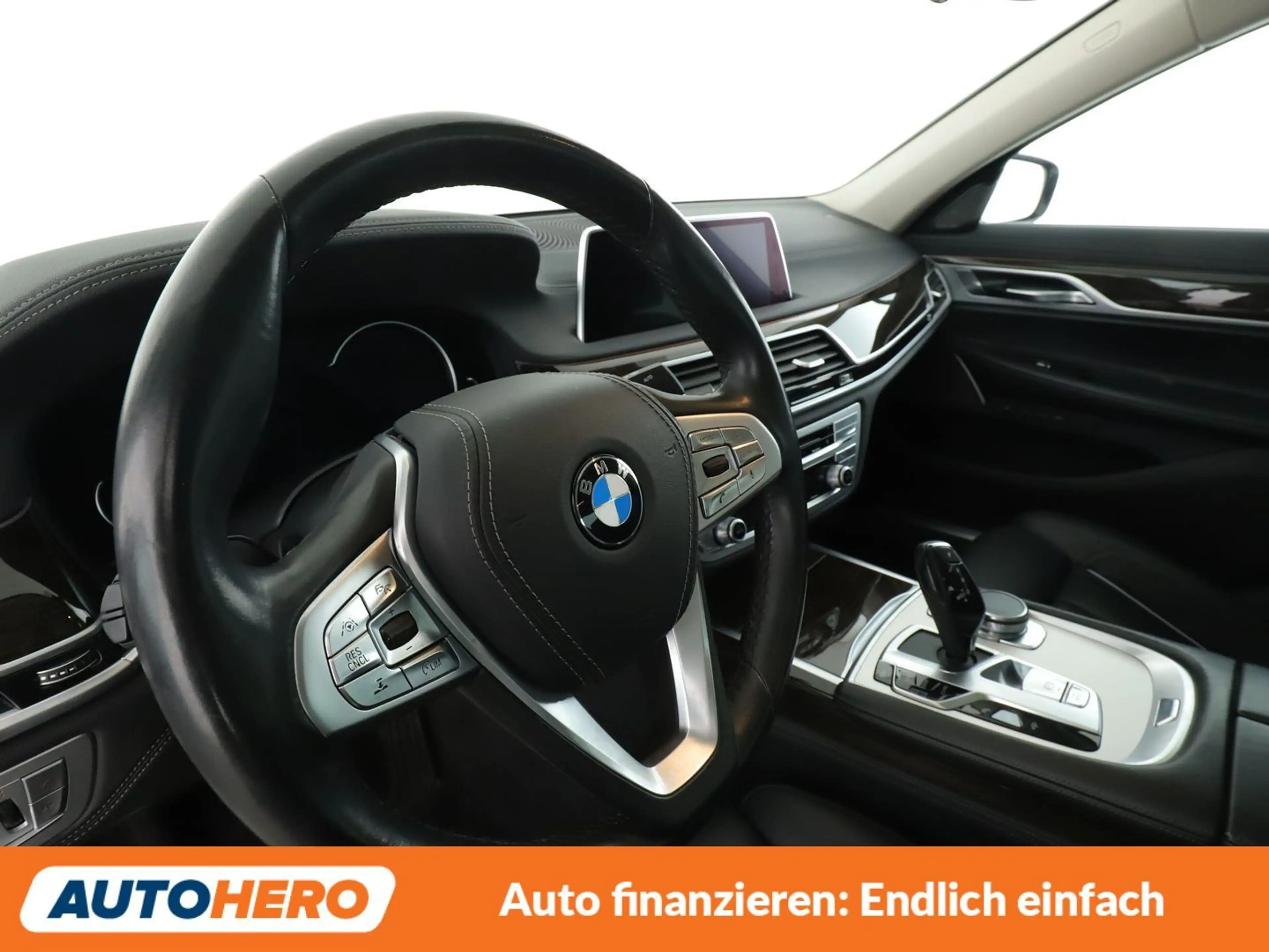 BMW 730 730d xDrive Aut.*NAVI*HUD*ACC*360CAM*PDC*SHZ*ALU* — photo 11