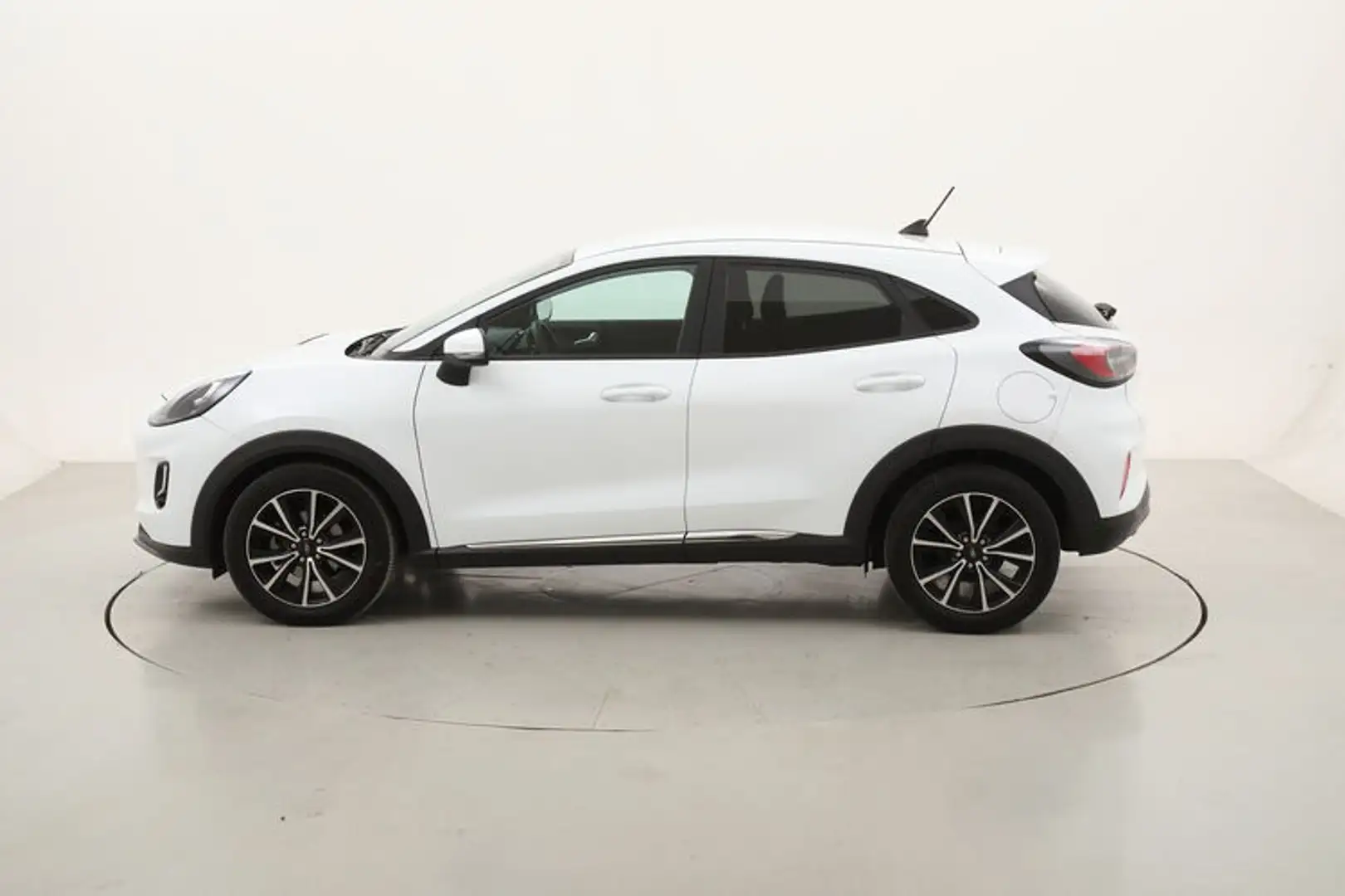 Ford Puma Titanium 1.0 Mild Hybrid 125CV Bianco - 2