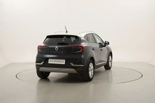 Renault Captur view 5