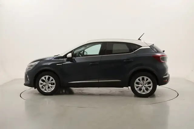 Renault Captur view 2