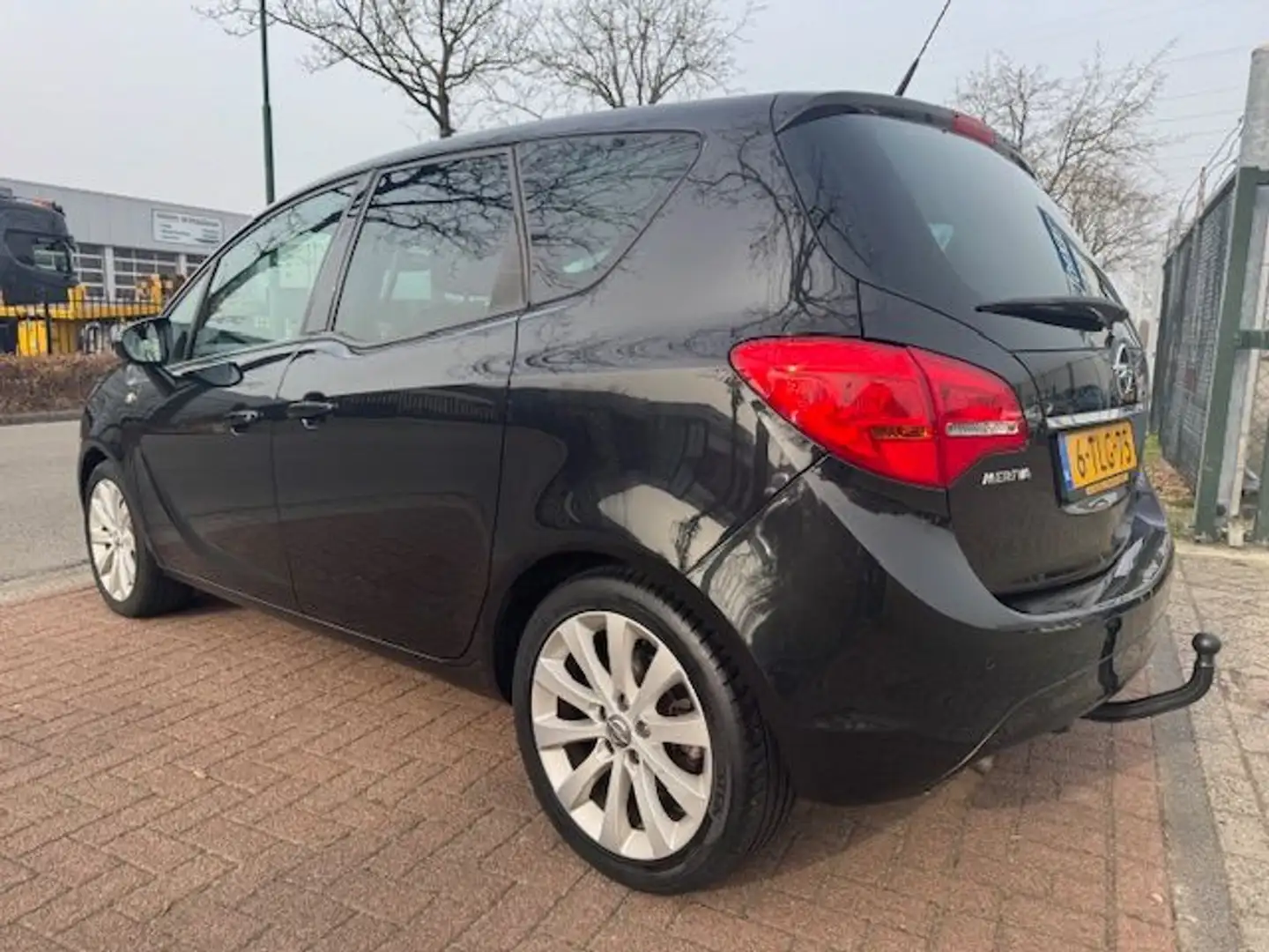 Opel Meriva 1.4 Turbo 120pk Cosmo Airco,Navigatie,Zwart Leder Schwarz - 2