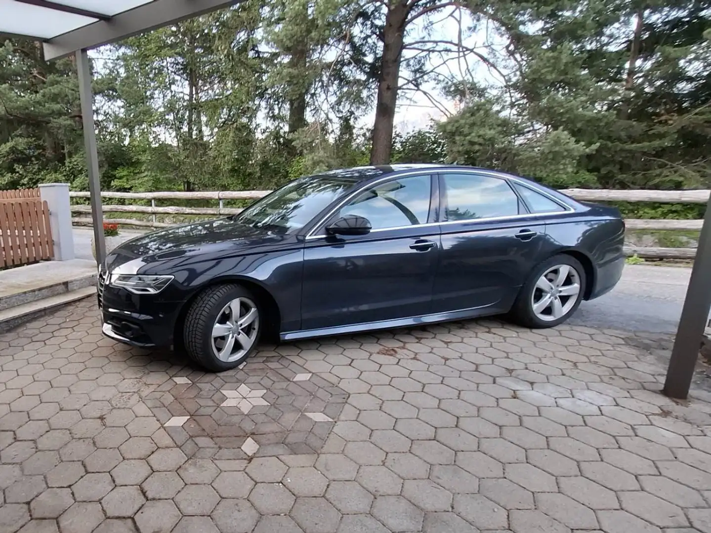 Audi A6 A6 2,0 TFSI Quattro S-tronic Blau - 1