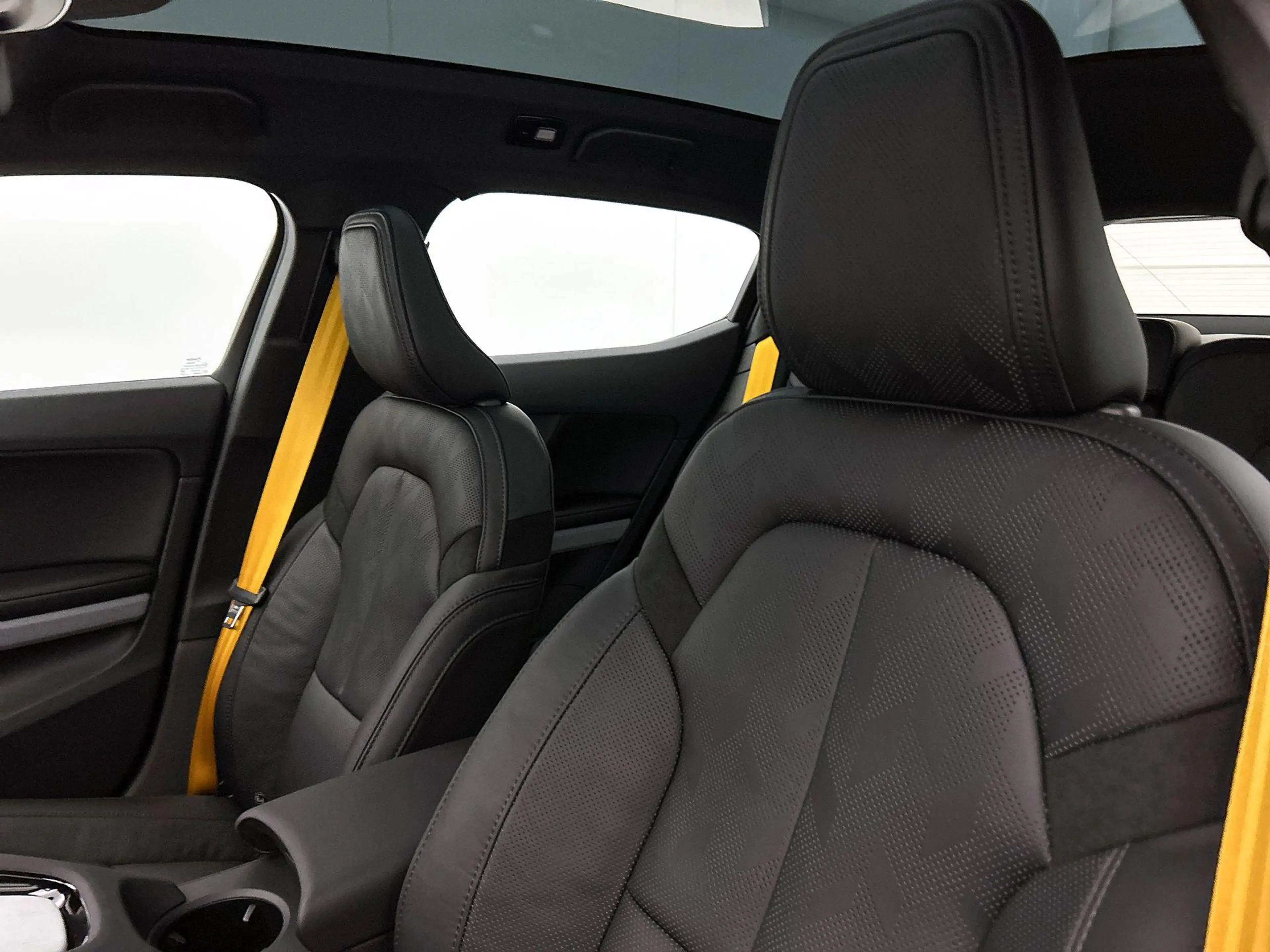 Polestar 2 Long Range Dual Motor 82kWh Performance | Nappa Le — photo 14