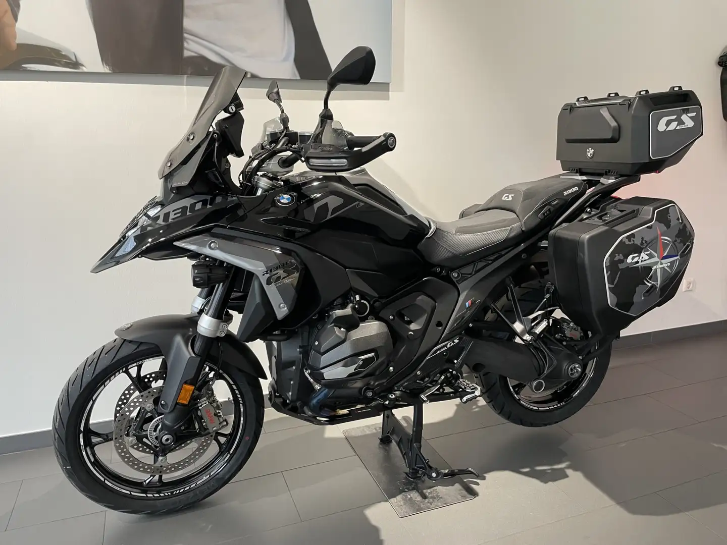 BMW R 1300 GS R 1300 GS Schwarz - 2