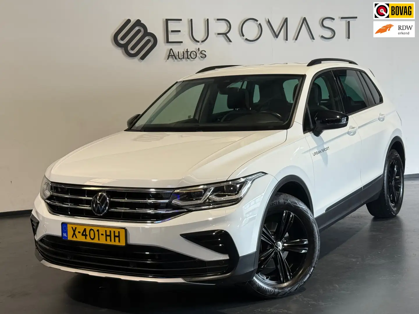 Volkswagen Tiguan 1.5 TSI Life Business Apple Carplay Automaat Cruis Wit - 1