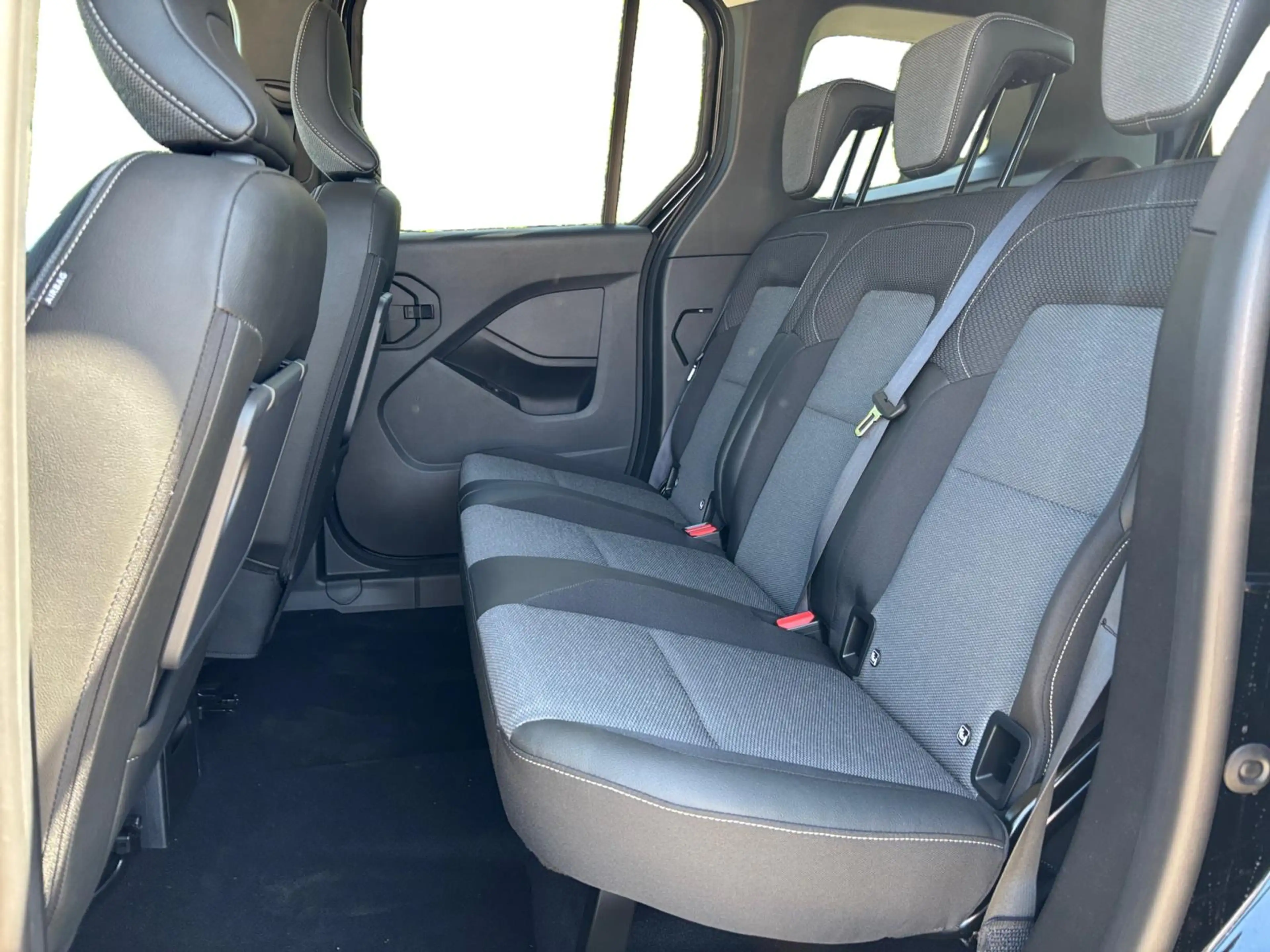Renault Kangoo Techno Tce 130 EDC AKTION* — photo 13