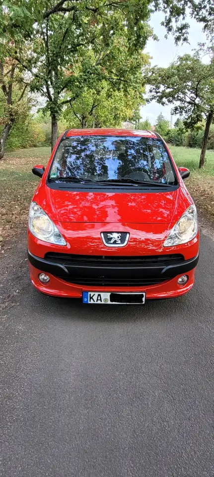 Peugeot 1007