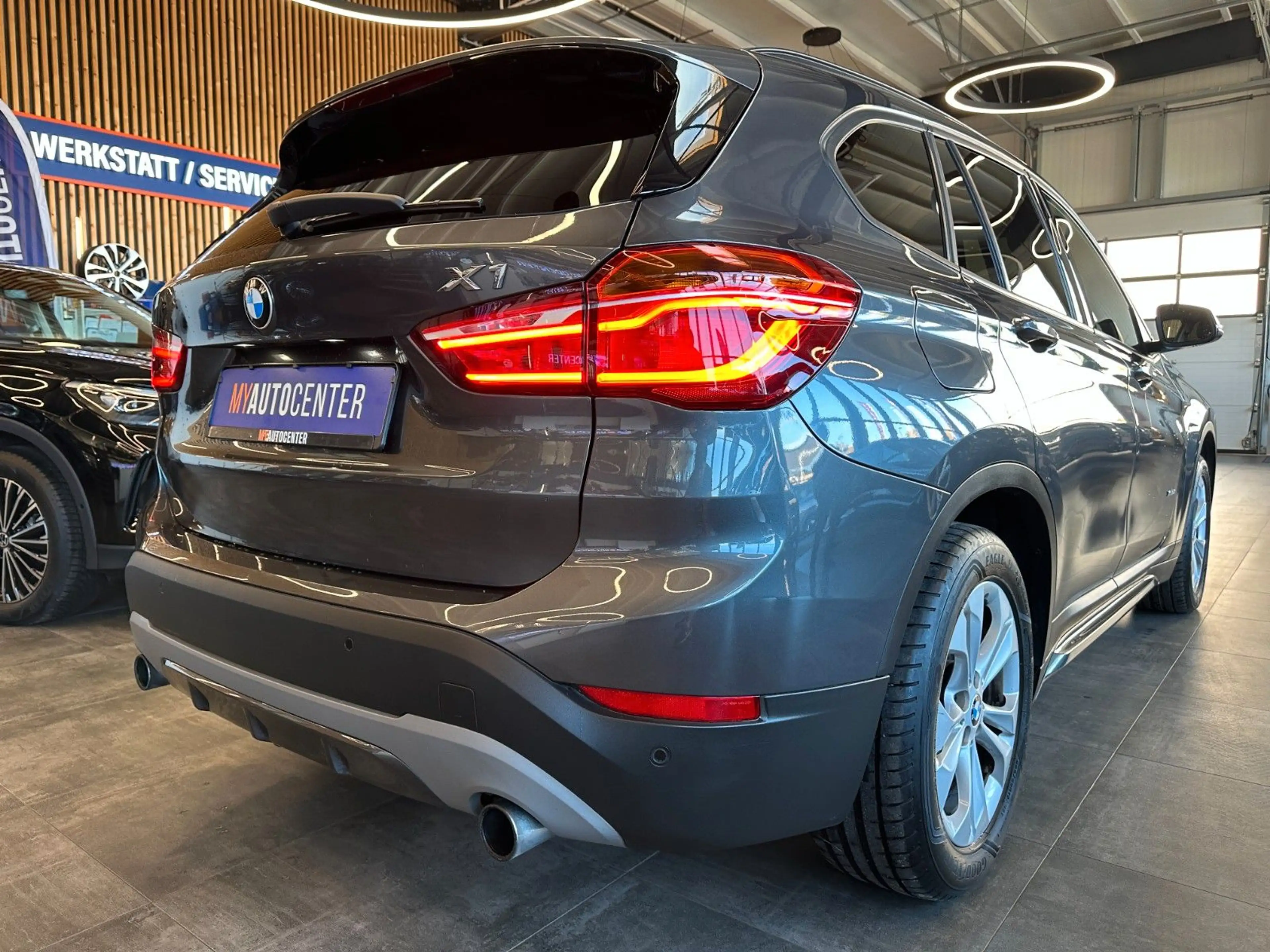 BMW X1 *KEYLESS*M-SPORT*LED*PDC*TEMPO*NAV*StHZ* — photo 2