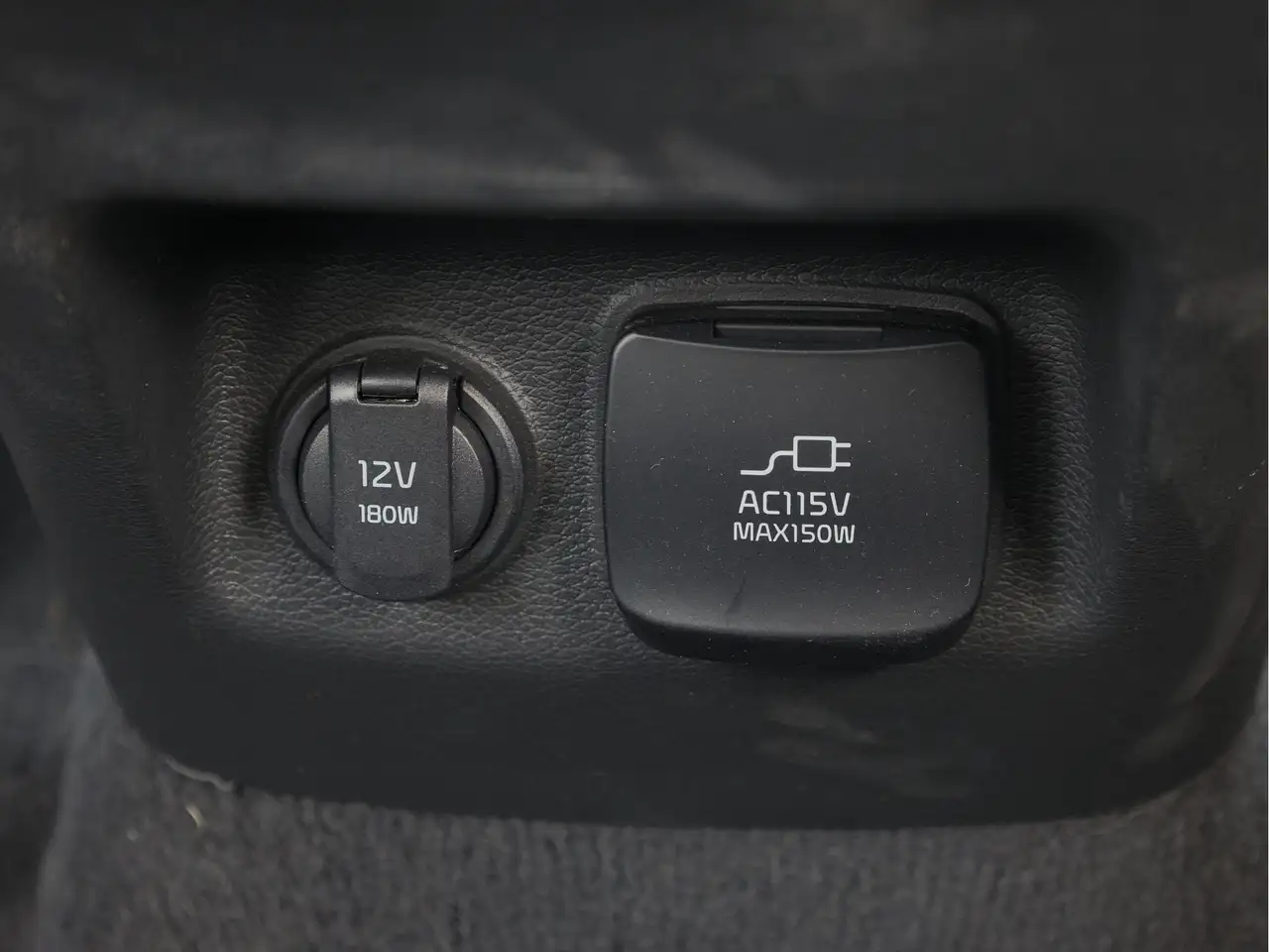Kia Telluride снимка Kia Telluride