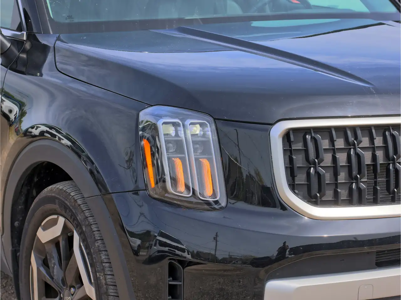 Kia Telluride снимка Kia Telluride