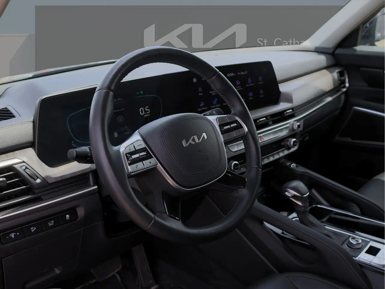 Kia Telluride снимка Kia Telluride