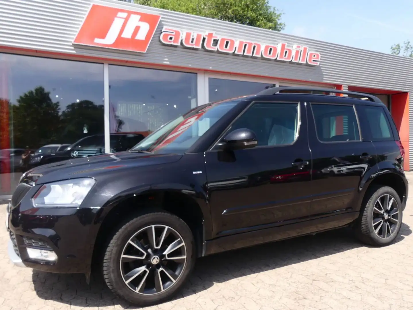 Skoda Yeti Drive TSI DSG*SHZ*Navi*Xenon*Klima Noir - 1