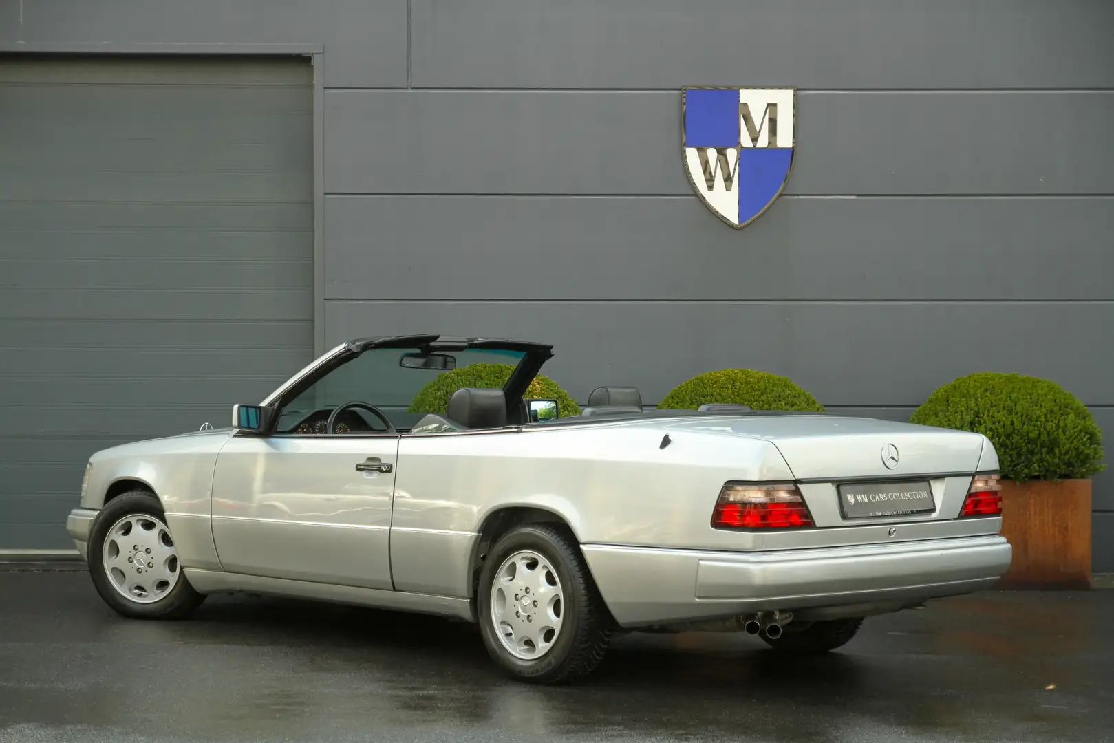 Mercedes-Benz CE 300 24 - Full History Srebrny - 2