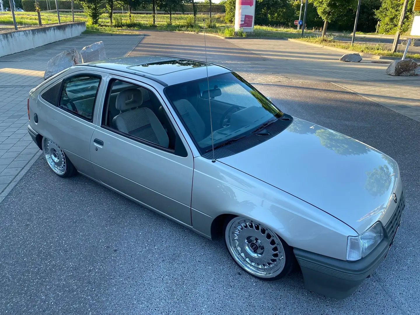 Opel Kadett Kadett E LS Gris - 1