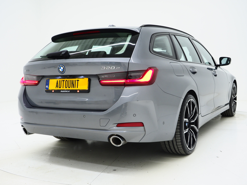 BMW 320 3-serie Touring 320e xDrive LCI Shadowline | Panor — photo 10