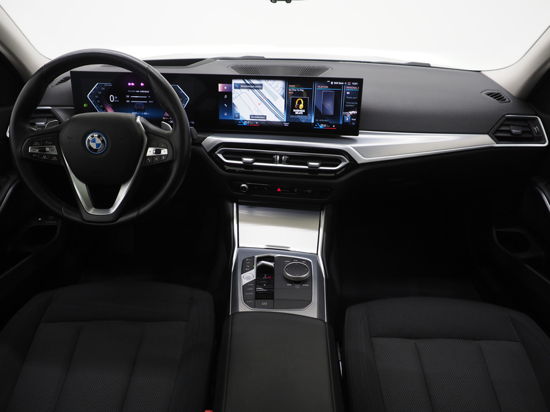 BMW 320 3-serie Touring 320e xDrive LCI Shadowline | Panor — photo 5