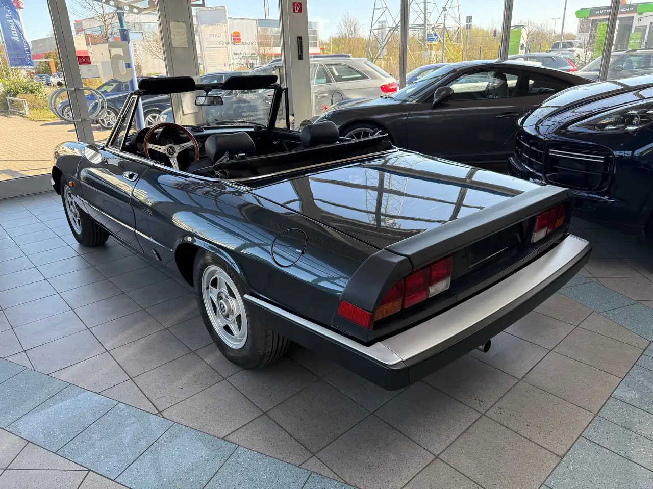 Alfa Romeo Spider 2.0, foto 5