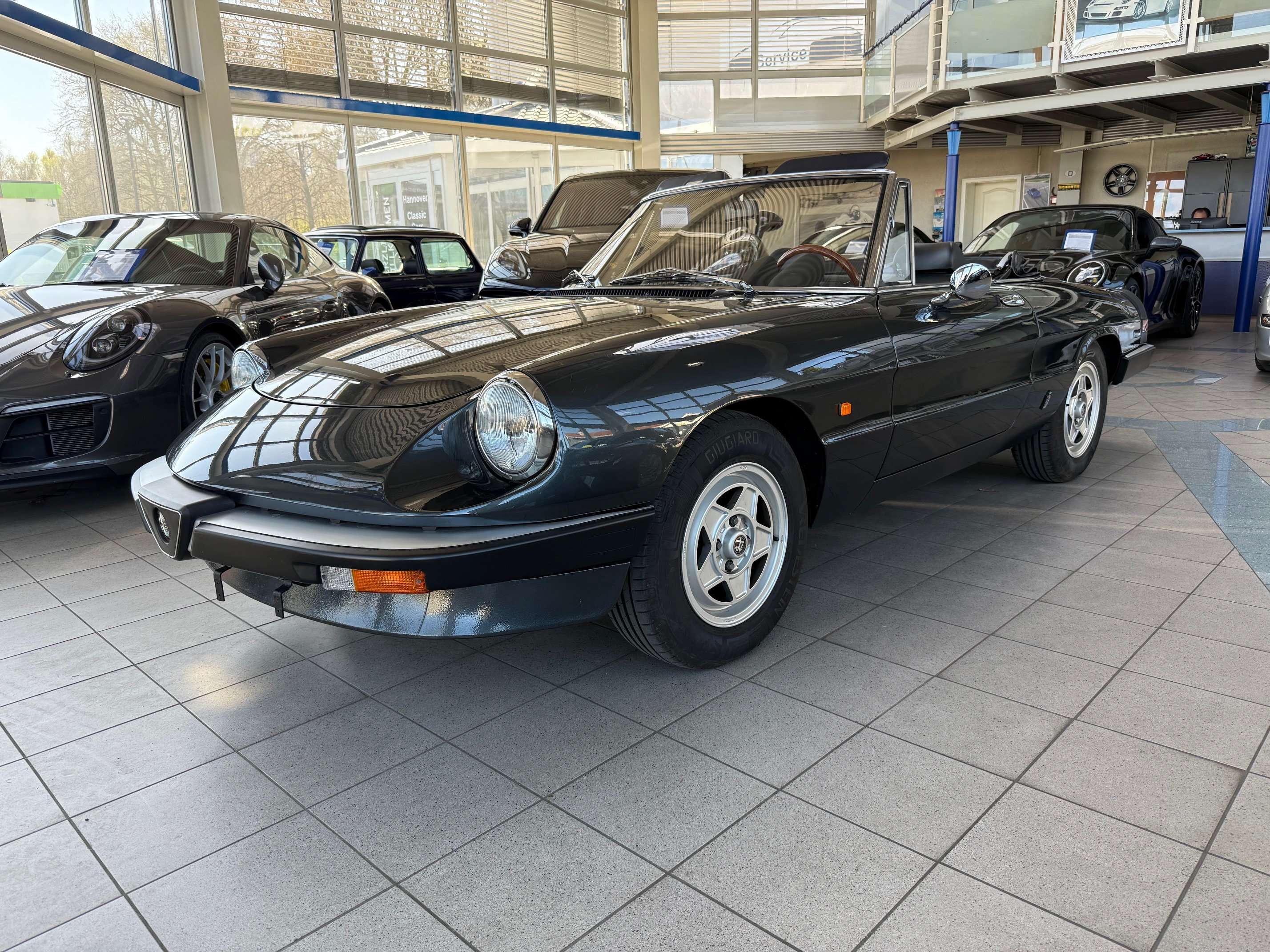Ojazdené Alfa Romeo Spider 2.0