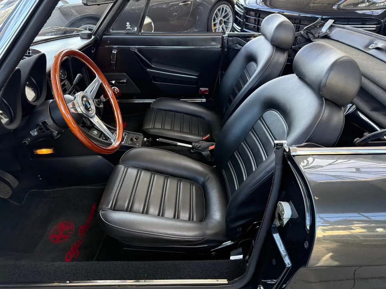 Alfa Romeo Spider 2.0, foto 8