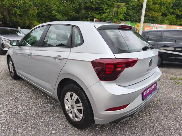 Volkswagen Polo view 4