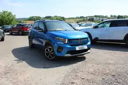 Citroen C3 MAX ESSENCE 100 BOITE 6V CAMÉRA 180 GPS 3D RÉGULATEUR ABS