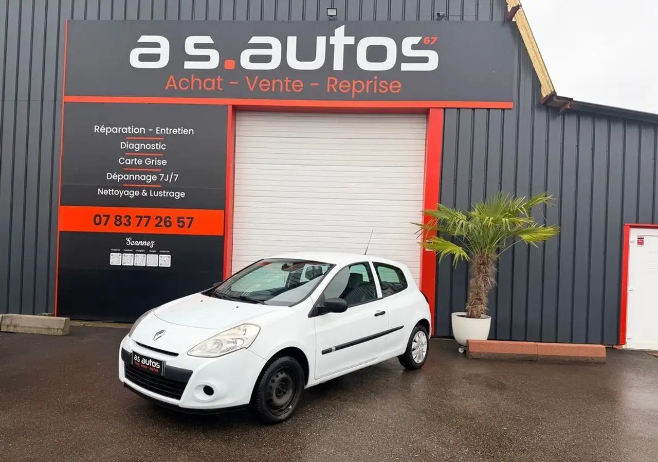 Renault Clio III 1.5 DCI 70 CV PHASE 2 COMMERCIAL