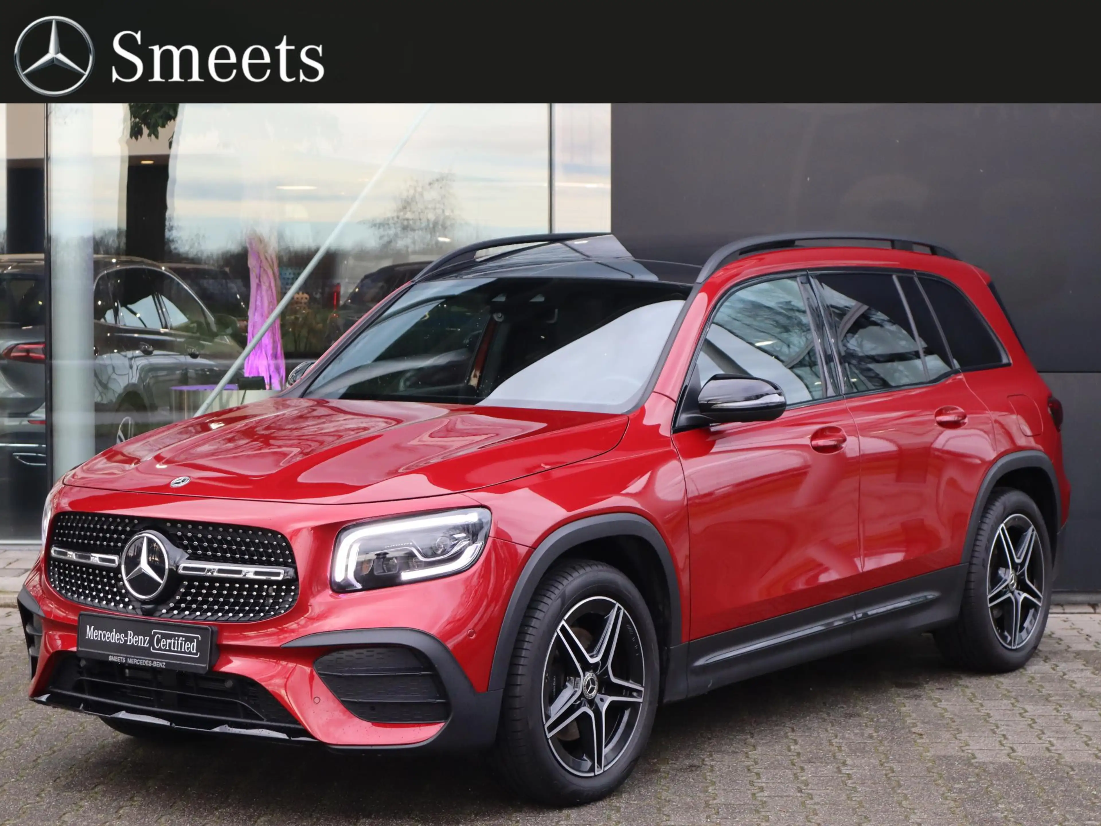 Mercedes-Benz GLB 200 GLB AMG line l Panoramadak l Stoelverwarming l Ach