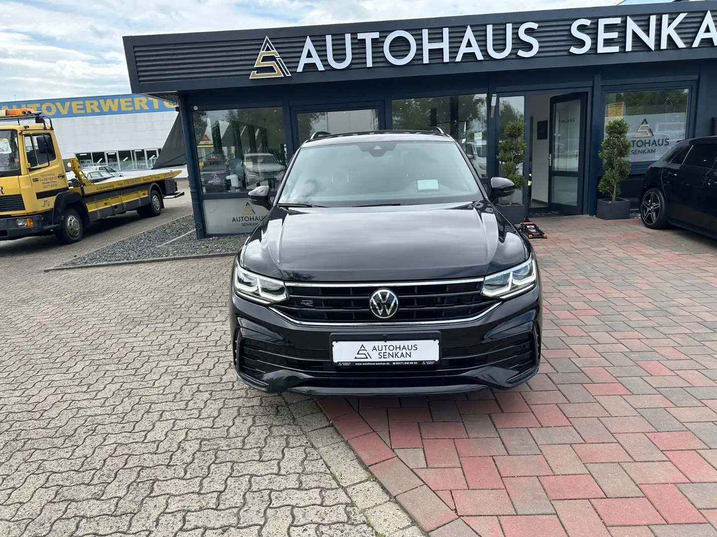 Volkswagen Tiguan 2.0 TDI DSG R-Line 4Motion*R-CAM*VIRTUAL* Fekete - 2