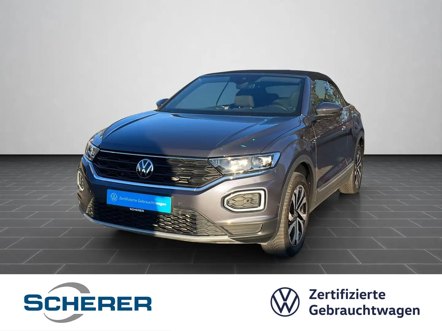 Volkswagen T-Roc 1.5 TSI ACTIVE LED KAMERA ACC NA Grau - 1