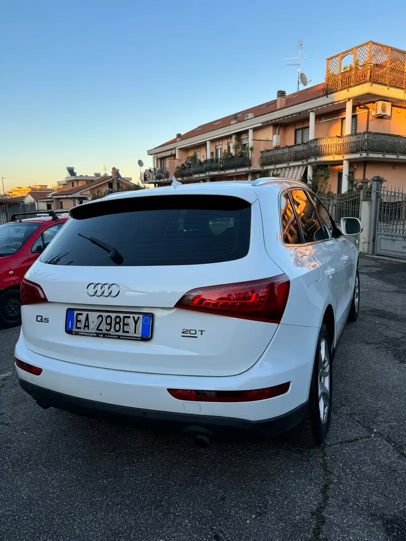 Audi Q5 GPL quattro 211cv bijela - 2