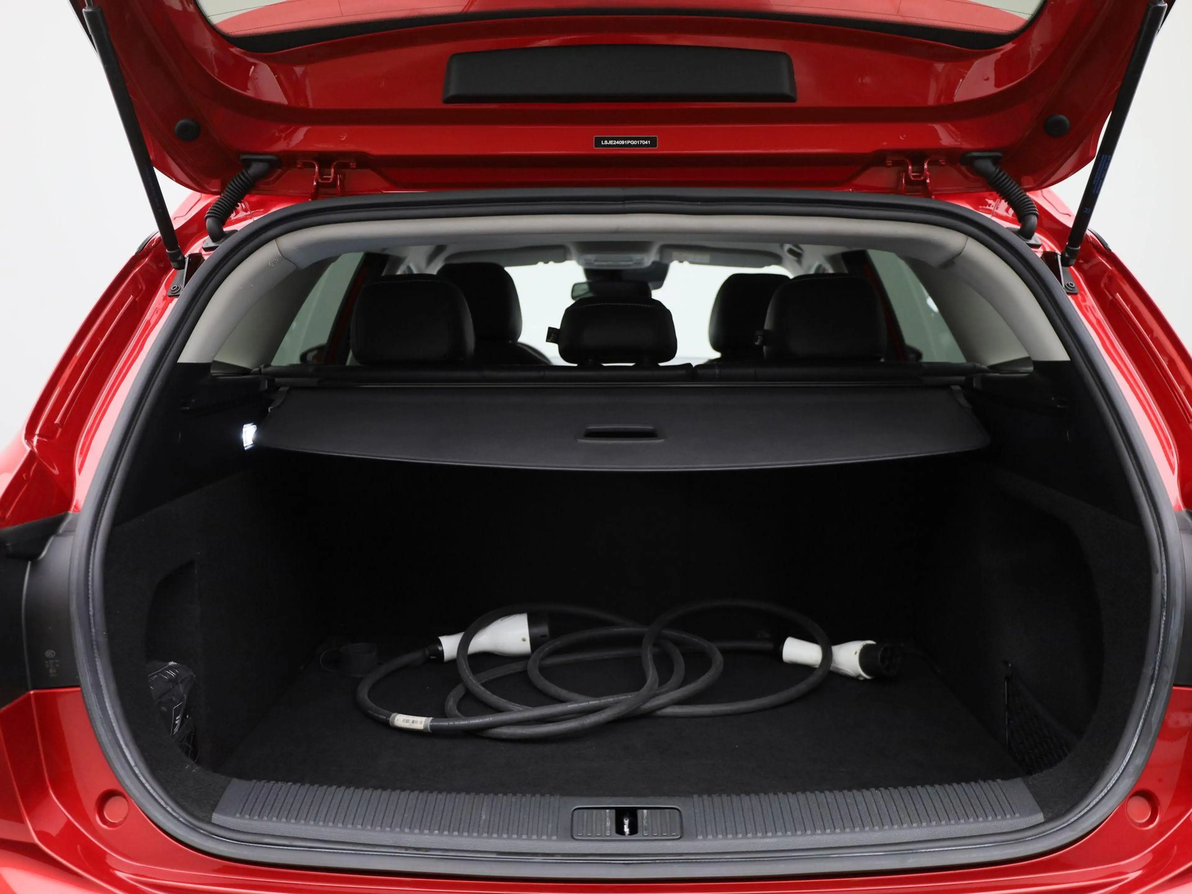 MG MG5 Long Range Luxury 61 kWh | Leder | Navi | 360 Came — photo 15