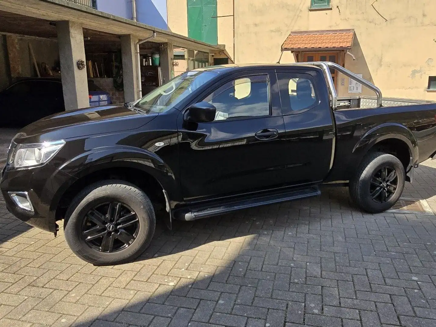 Nissan Navara Navara 2.3 dci k.cab Acenta 4wd 163cv my19 Nero - 1