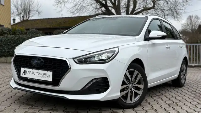 Hyundai i30 CW Trend Aut. 1H/ACC/LED/Kamera/HU neu