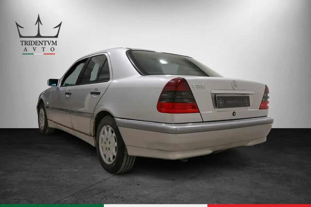 Mercedes-Benz C 180 Elegance, foto 6