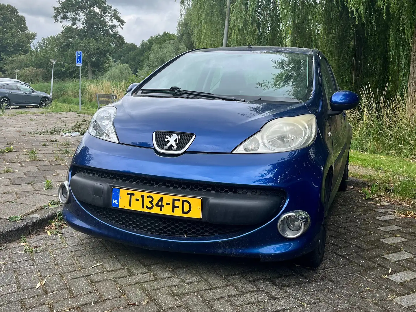 Peugeot 107 107 1.0-12V XR Blauw - 1