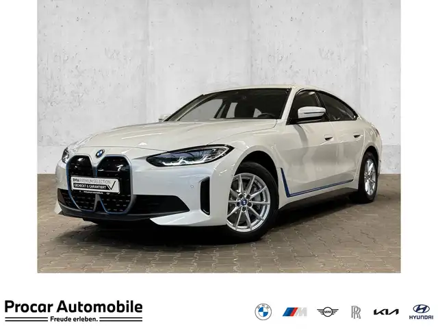 BMW i4 eDrive40 Gran Coupé HuD RFK DA PA DAB LED