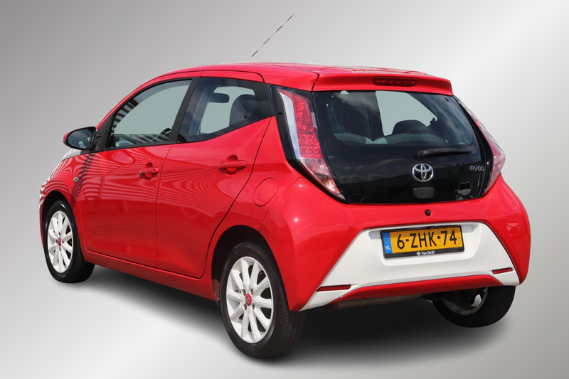 Toyota Aygo 1.0 VVT-i x-play, Airconditioning, Lichtmetalen ve — photo 6