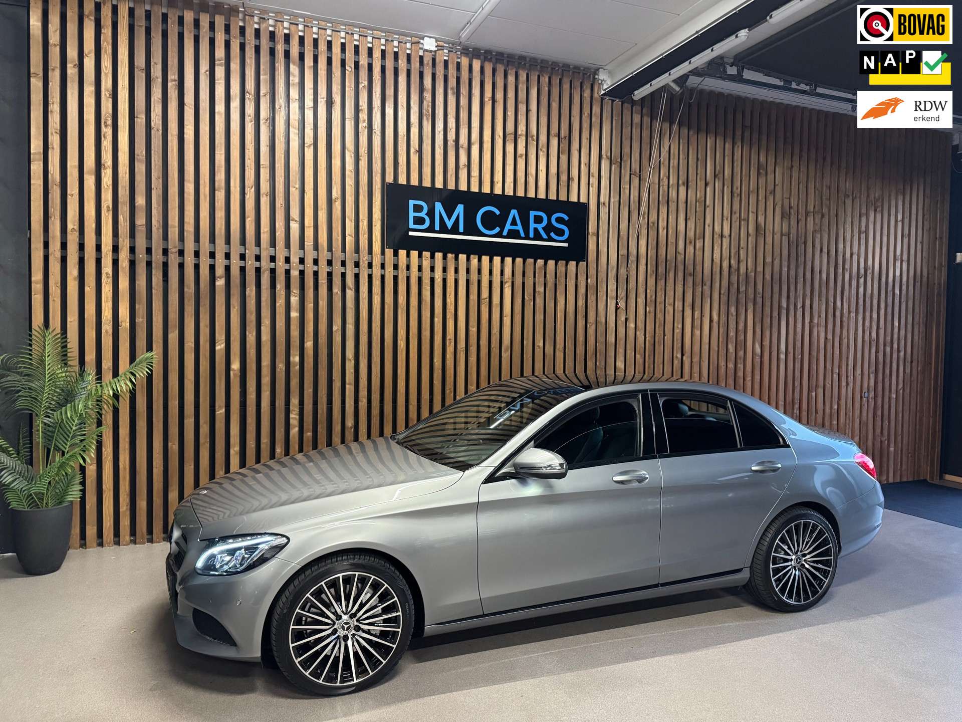 Mercedes-Benz C 350
