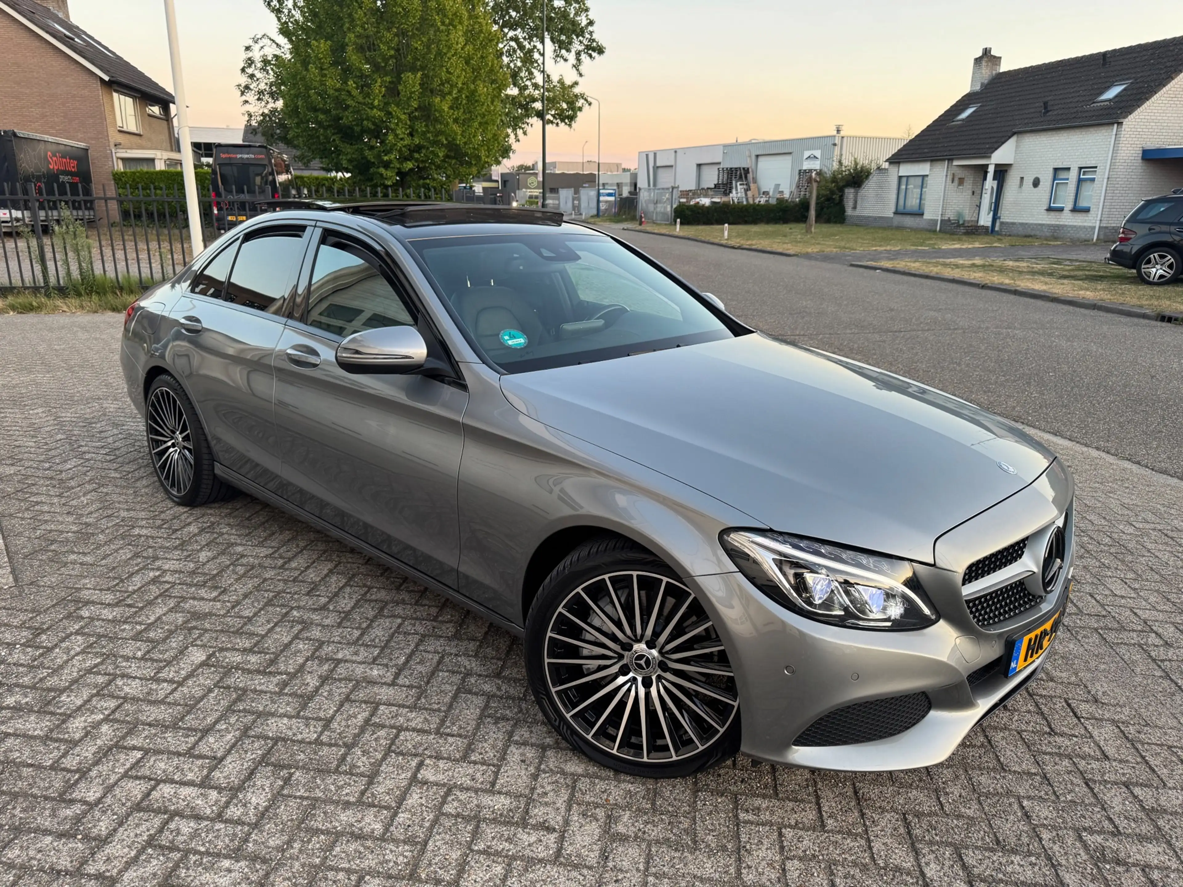 Mercedes-Benz C 350 e Lease Panodak, Camera — photo 9