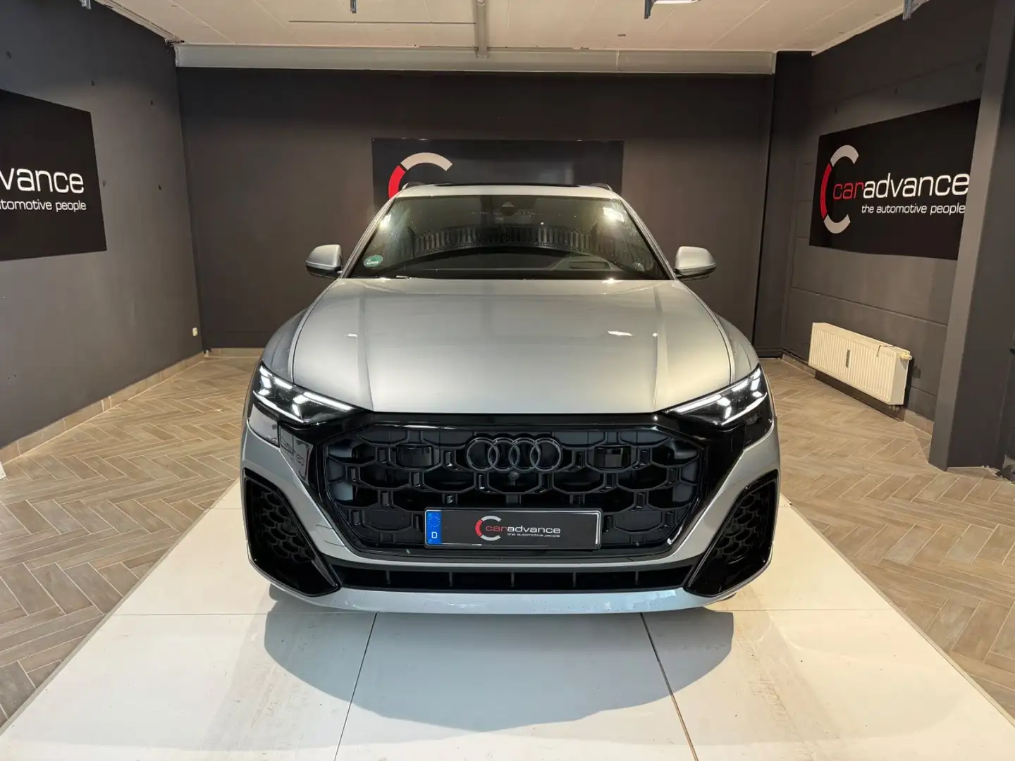 Audi Q8 50 TDI quattro 22 Zoll*Leder*Massage* Silber - 1