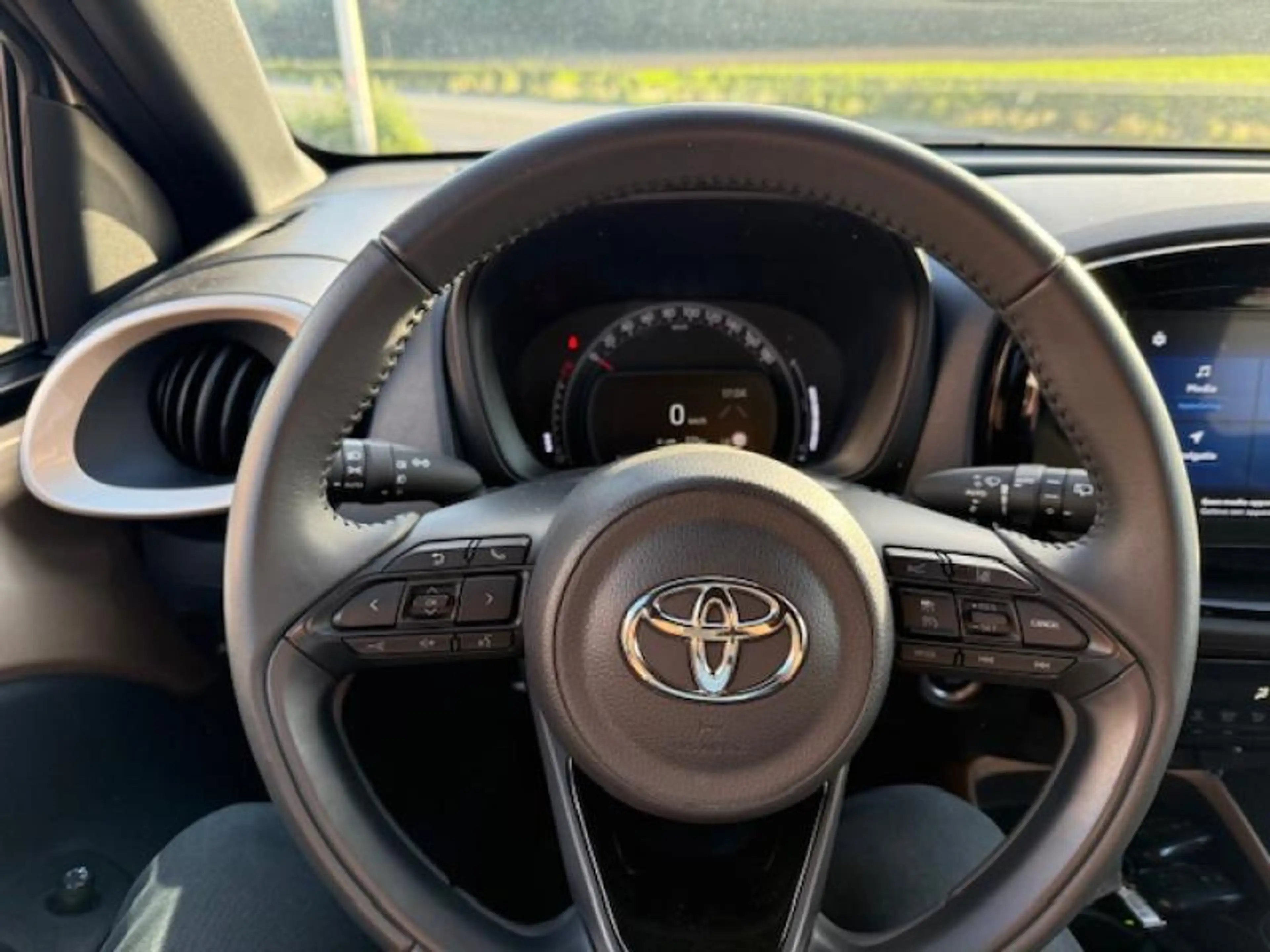 Toyota Aygo X X pulse inclusief Tech pack & parkeersensoren Aygo — photo 13