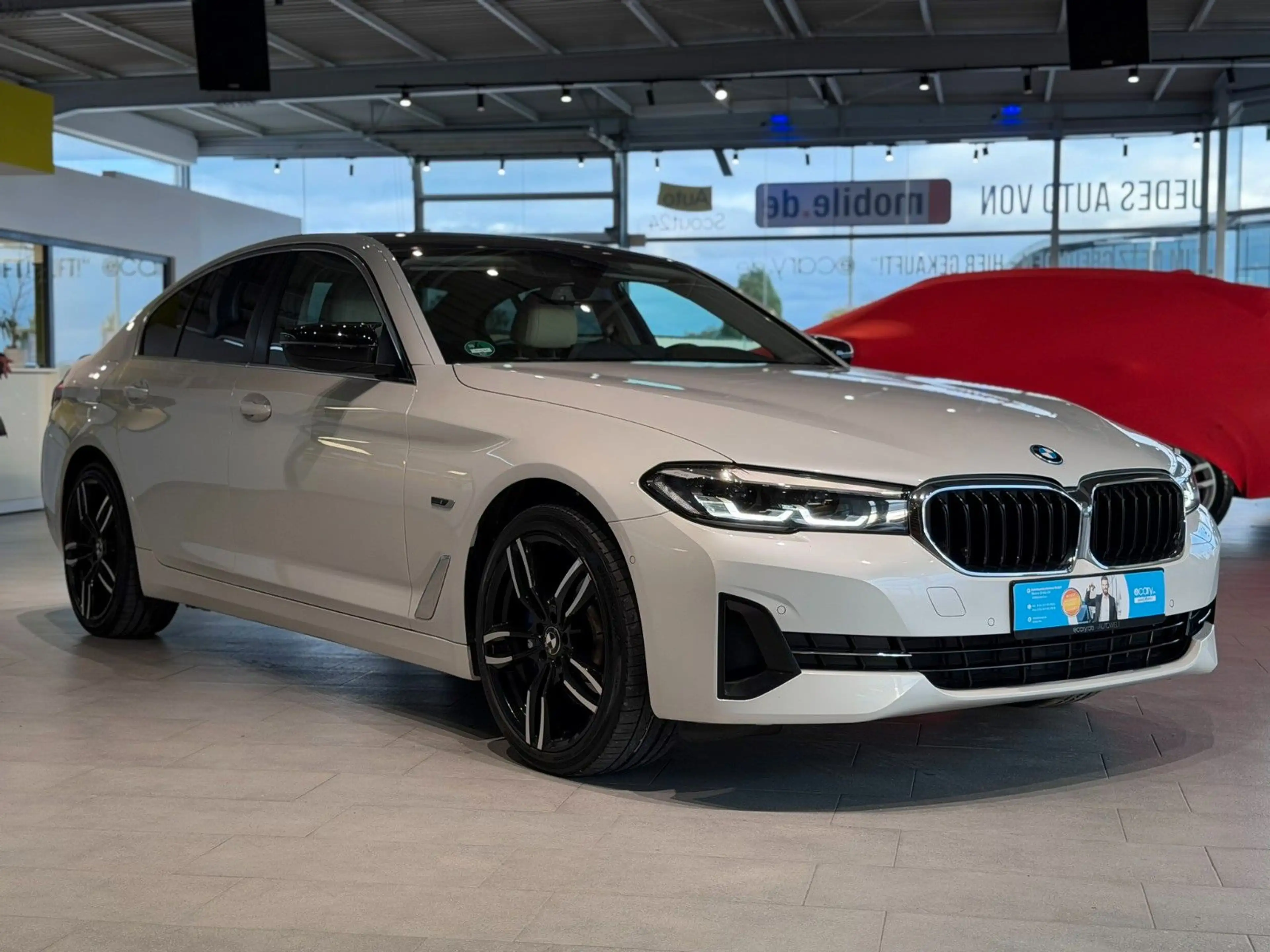 BMW 530 e *BUSINESS*LED*RFK*SHZ*DIGITAL*LEDER* — photo 10